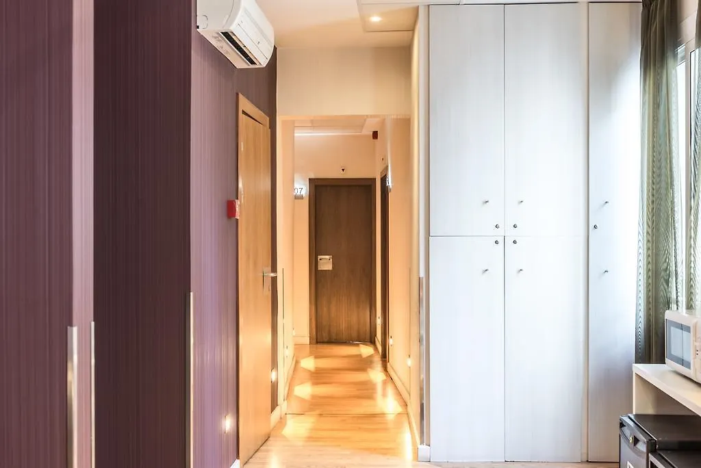 Hostal Bcn Ramblas Barcelona Guest house