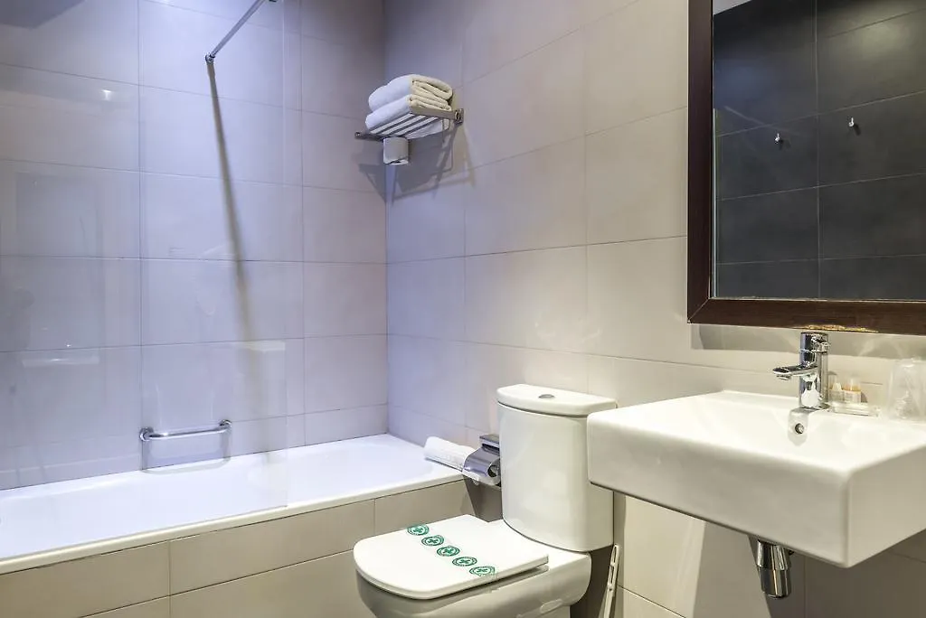 Hostal Bcn Ramblas Barcelona 2*,  Spain